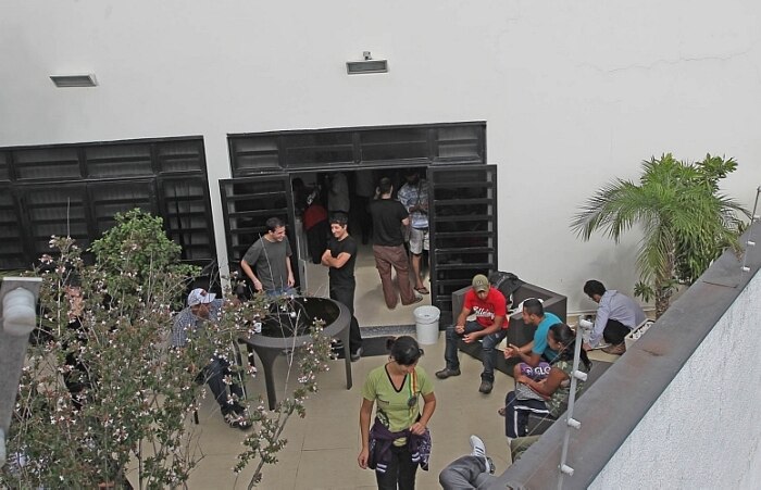Moradores de assentamento invadem Instituto Lula
