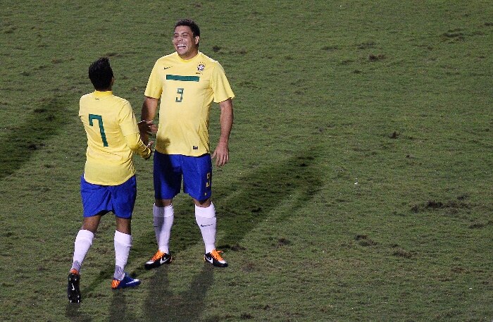 Um ano atrás, Ronaldo Fenômeno se despedia dos gramados