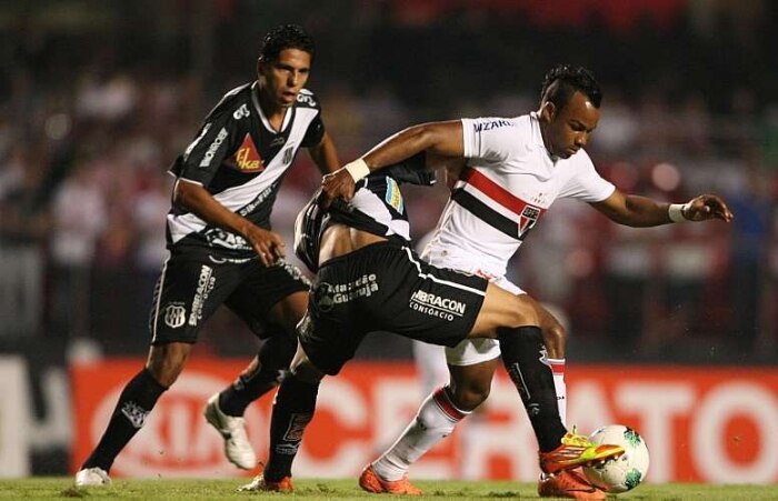 São Paulo e Ponte Preta lutam por vaga nas quartas de final da Copa do Brasil