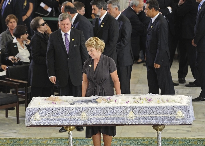 Senadora Marta Suplicy (PT-SP) comparece ao velório de José Alencar