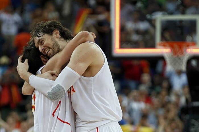 EUA batem Argentina e Espanha passa pela Rússia para repetir final de 2008