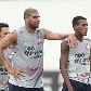 Após um 2011 abaixo da expectativa e uma pré-temporada sob desconfiança, Adriano pode estrear Após um 2011 abaixo da expectativa e uma pré-temporada sob desconfiança, Adriano pode estrear