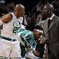 Allen comemora cesta da vitória dos Celtics com Garnett Allen comemora cesta da vitória dos Celtics com Garnett