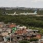 Vizinhos de Cumbica terão de sair até dezembro do ano que vem Vizinhos de Cumbica terão de sair até dezembro do ano que vem