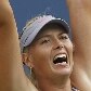 Maria Sharapova festeja a vitória contra a britânica Heather Watson, nos EUA