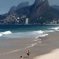 Banhistas aproveitam outono de calor no Estado Banhistas aproveitam outono de calor no Estado