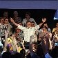 Aécio assume PSDB e ataca fragilidades do governo Dilma