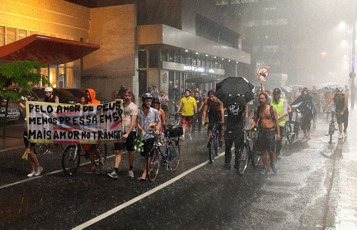 80% das faixas para bikes em SP são só para lazer