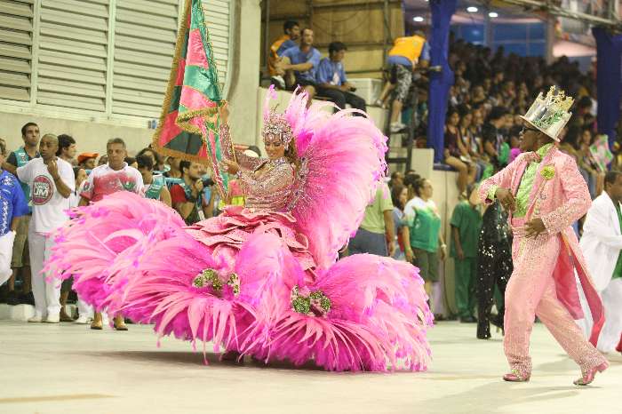 Desfile da escola de samba Mangueira