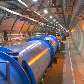 Imagem do túnel do LHC, o maior acelerador de partículas já construído