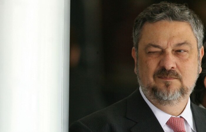 Confira o que aconteceu na política durante o ano de 2011