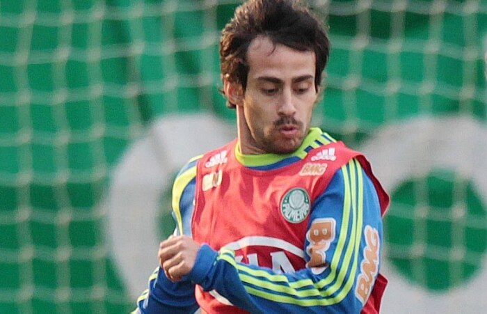 A 2ª passagem de Valdivia pelo Palmeiras foi marcada mais por polêmicas do que por conquistas