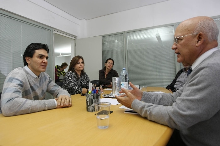 Pré-candidatos fazem pré-campanha em SP