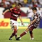 Thiago Neves e Conca disputam a bola no Fla-Flu