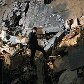 Míssil destrói edifício dentro de complexo de Kadafi em Trípoli