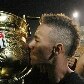 Neymar desfila seus penteados nos gramados Neymar desfila seus penteados nos gramados