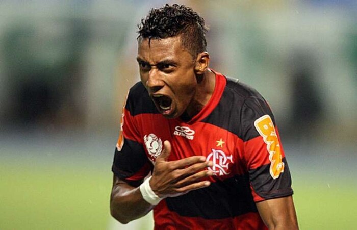 Taça Rio: Flamengo vence Fluminense por 2 a 0