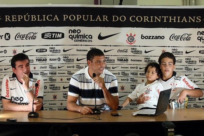 Ronaldo: Fenômeno também fora dos gramados