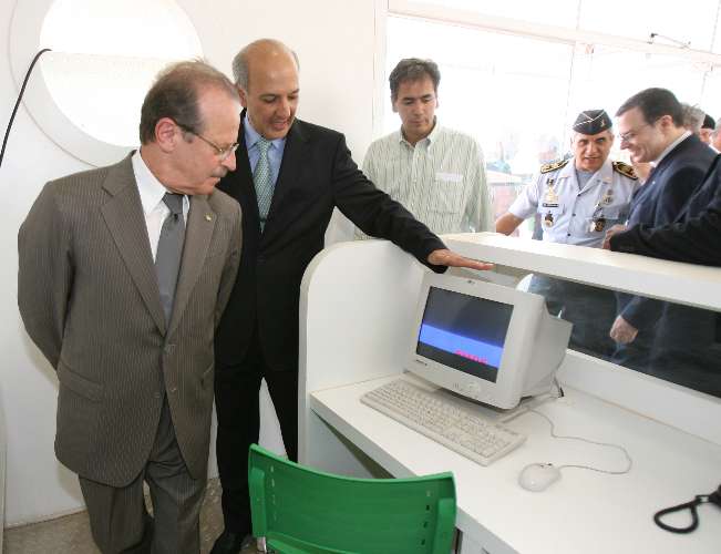 POSTO POLICIAL É INAUGURADO EM ITAPOÃ