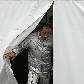 O inglês Lewis Hamilton deixa tenda da McLaren em Jerez de la Frontera antes de treino pela McLaren O inglês Lewis Hamilton deixa tenda da McLaren em Jerez de la Frontera antes de treino pela McLaren