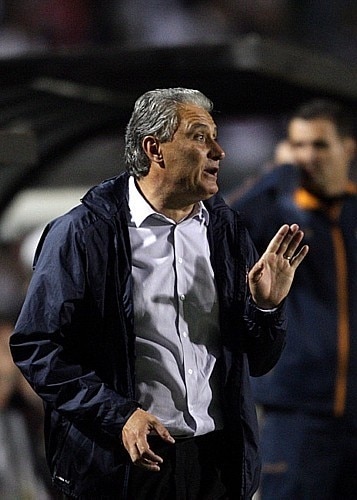 Corinthians derrota o Inter por 1 a 0 pelo Campeonato Brasileiro e sobe para o nono lugar
