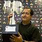 Muricy Ramalho posa com troféu de campeão brasileiro de 2008 Muricy Ramalho posa com troféu de campeão brasileiro de 2008