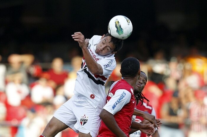 São Paulo se recupera no Brasileirão e vence o Bahia por 1 a 0 no Morumbi