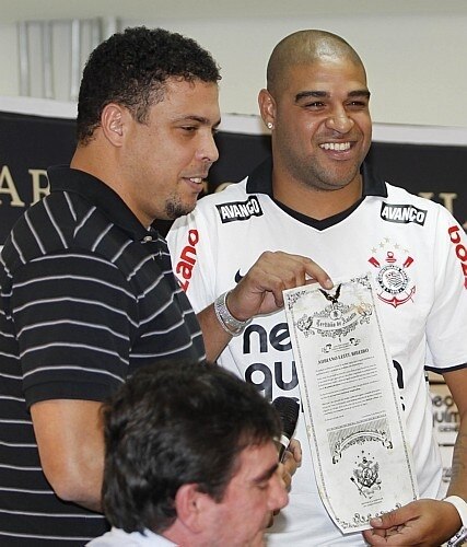 Ronaldo: Fenômeno também fora dos gramados