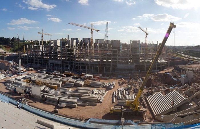 Ritmo das obras para o Mundial 2014