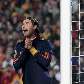 Após chance perdida, Sergio Ramos, da Espanha, lamenta no jogo contra o Paraguai 