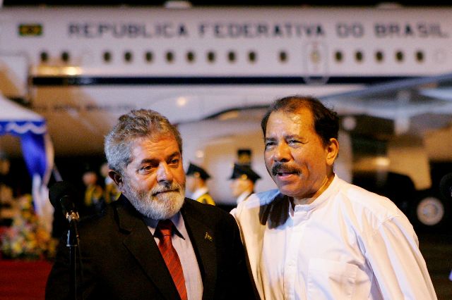 Lula chega à Nicarágua
