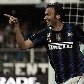 Pazzini comemora um dos gols na vitória da Inter de Milão sobre o Cesena que adiou o título do Milan Pazzini comemora um dos gols na vitória da Inter de Milão sobre o Cesena que adiou o título do Milan