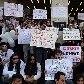 Amigos de jovem assassinado fazem protesto na Avenida Paulista
