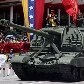 Tanque do Exército venezuelano durante desfile em comemoração aos 200 anos da independência do país 