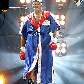 Valuev entra no ginásio para disputa de título mundial