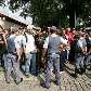 Com tumulto, policiais tiveram que organizar o público em frente do Jockey Club com spray de pimenta Com tumulto, policiais tiveram que organizar o público em frente do Jockey Club com spray de pimenta