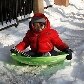 Moradores aproveitam a neve para se divertirem, no Brooklyn, Nova York