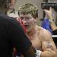 Rick Hatton grita em treino exibição para defesa de cinturão dos penas
