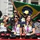 Após bi olímpico, seleção feminina de vôlei chega ao Brasil e desfila em carro aberto Após bi olímpico, seleção feminina de vôlei chega ao Brasil e desfila em carro aberto