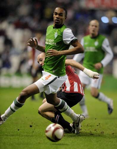 Brasileiro Naldo marca na vitória do Werder Bremen sobre o Athletic Bilbao