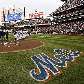 Jogadores do San Diego Padres e do New York Mets cantam hino no Citi Field