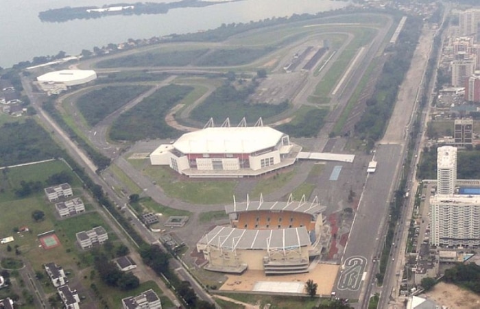Vista aérea da Arena da Barra, que receberá as retransmissões das atividades do Riocentro
