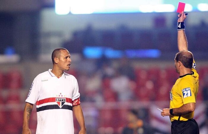 São Paulo vence Atlético-MG por 1 a 0 no Campeonato Brasileiro