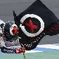 Jorge Lorenzo brinca com bandeira alusiva ao sobrenome na festa pela vitória na Espanha na MotoGP Jorge Lorenzo brinca com bandeira alusiva ao sobrenome na festa pela vitória na Espanha na MotoGP