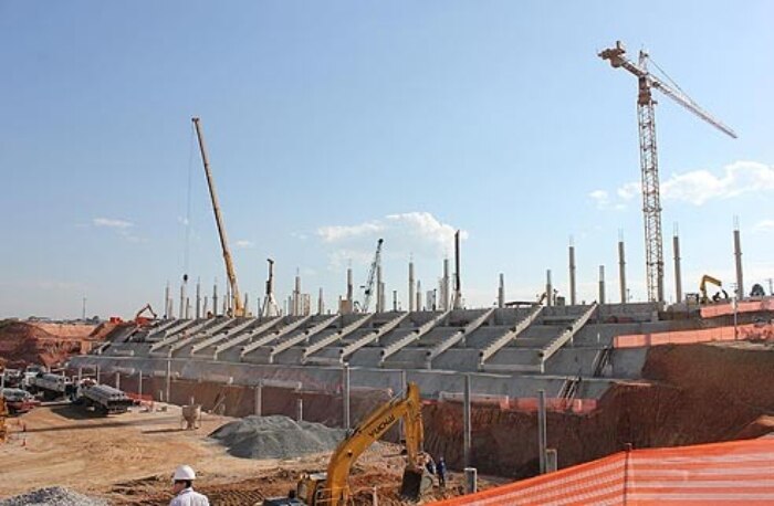 O ritmo das obras nos estádios Itaquerão e Arena Palestra