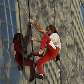 O francês Alain Robert tenta escalar o edificio Framatome Tower, em Paris, em agosto de 1999 O francês Alain Robert tenta escalar o edificio Framatome Tower, em Paris, em agosto de 1999