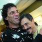 Ex e atuais Titãs participam da pré-estréia do filme Titãs: A vida até parece uma festa. Terça, 28. Ex e atuais Titãs participam da pré-estréia do filme Titãs: A vida até parece uma festa. Terça, 28.