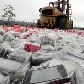 Receita Federal destrói na manhã desta quarta-feira, 29, toneladas de mercadorias piratas Receita Federal destrói na manhã desta quarta-feira, 29, toneladas de mercadorias piratas