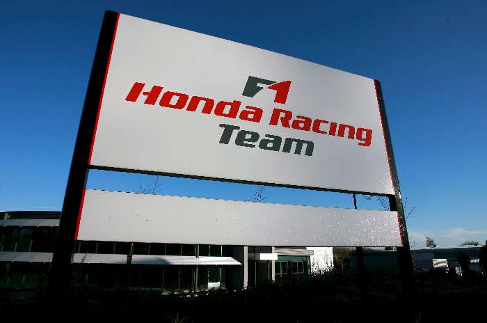 Nesta sexta-feira, a Honda anunciou oficialmente sua saída da F-1