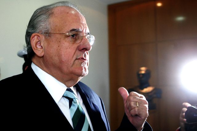 Jobim na saída do Ministério